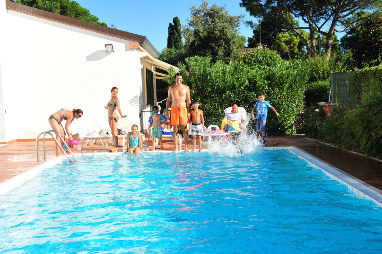 קאורלה Residence Tamerici מראה חיצוני תמונה
